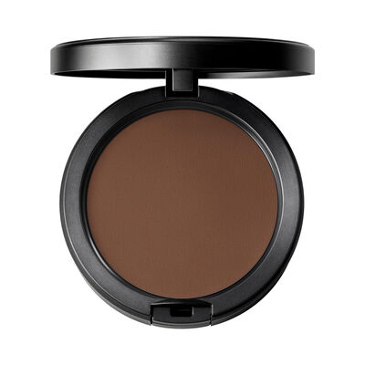 BASE NW60  STUDIO FIX POWDER 